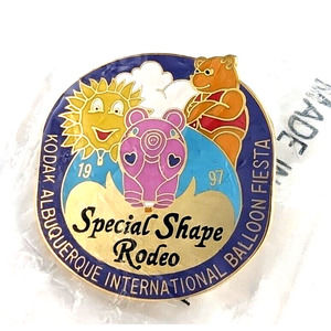 1997 Special Shapes Rodeo Kodak AIBF Hot Air Balloon Pin Winnie the Pooh Pig Sun